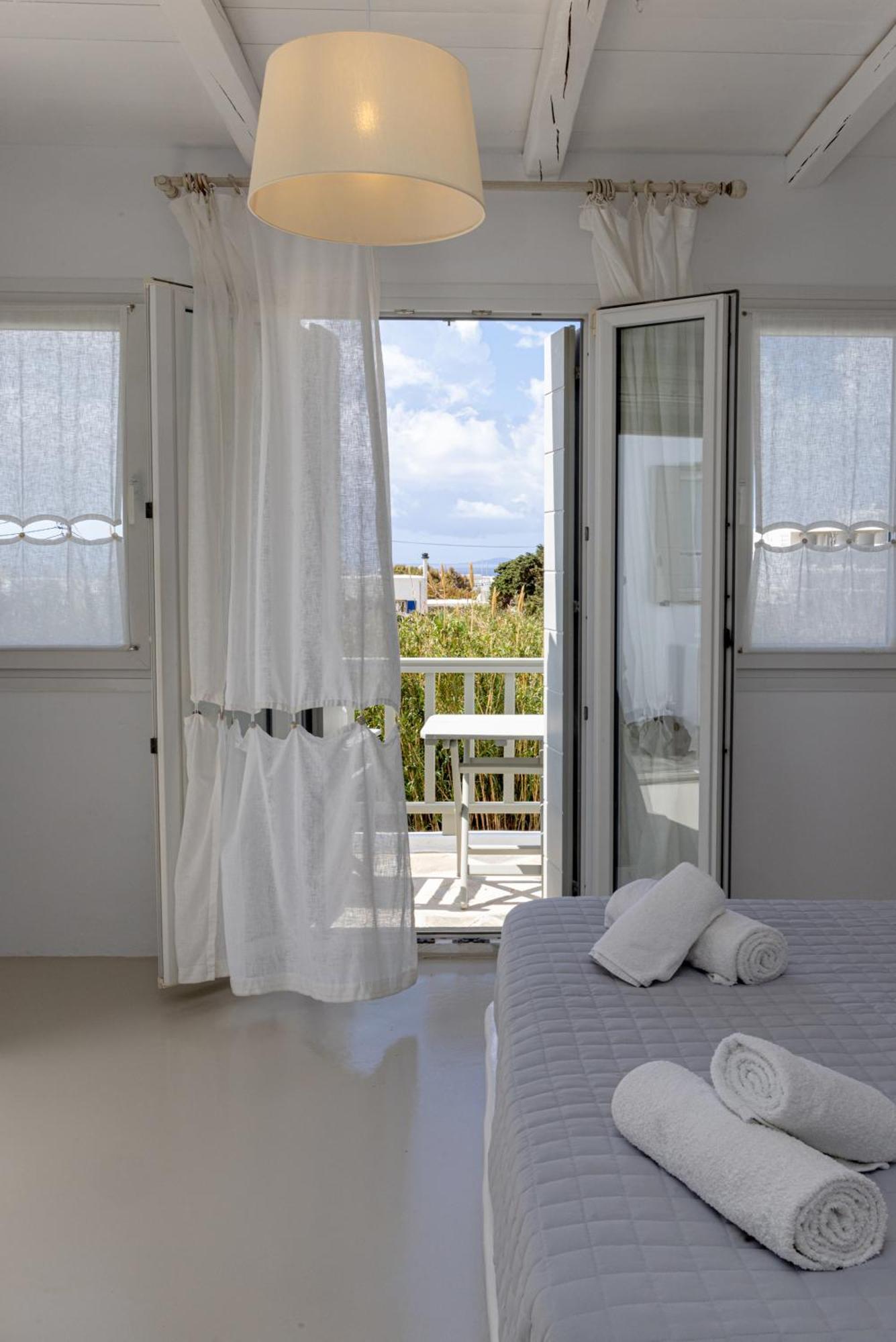 Soulmate'S Suites Tinos Kionia Dış mekan fotoğraf
